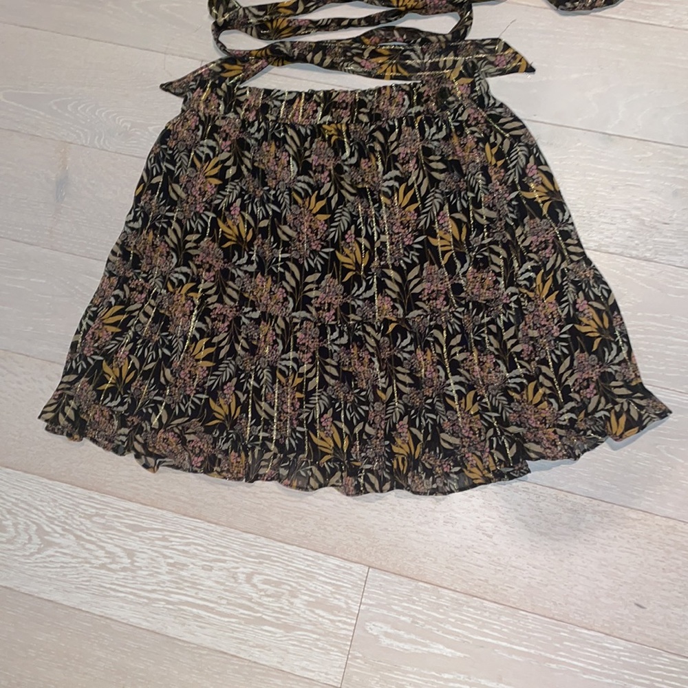 Zara Top & Skirt Set - Picture 3 of 7